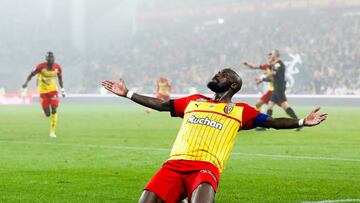 08 Seko FOFANA (rcl) during the Ligue 1 Uber Eats match between RC Lens and Clermont at Stade Bollaert-Delelis on November 12, 2022 in Lens, France. (Photo by Loic Baratoux/FEP/Icon Sport via Getty Images) - Photo by Icon sport