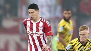 Mejora de salario: Lo que ganaría James si renueva con Olympiacos