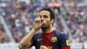 Cesc F&agrave;bregas celebra un gol con el Barcelona.