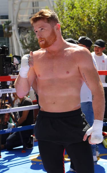 Canelo, el 'Rey' de LA: entrenamiento a reventar