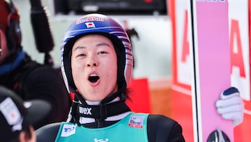 Ryoyu Kobayashi celebra en la Copa del Mundo de Trondheim.