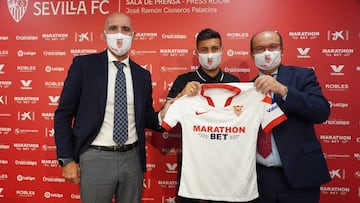 Monchi, Óscar y Castro.