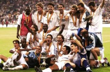 Año del centenario madridista, ganaron la Supercopa de España al Real Zaragoza.