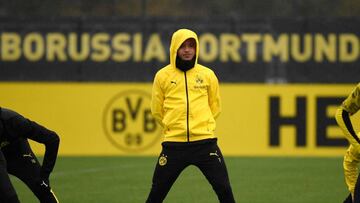 El extremo ingl&eacute;s del Borussia Dortmund, Jadon Sancho, durante un entrenamiento.