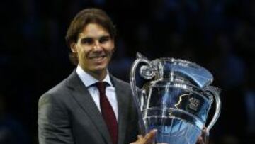 Nadal se va de Londres con el trofeo de número uno.