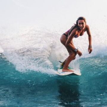 Tiene 16 años, y es una de las apuestas de EE.UU a futuro. Marcha en el lugar 117° World Surf League.