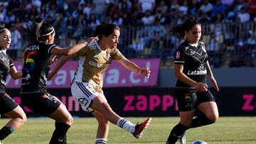 Futbol, Colo Colo vs Santiago Morning.
Final, Campeonato Femenino 2023.
La jugadora de Colo Colo, Yastin Jimenez, marca su gol contra Santiago Morning durante el partido por la final del campeonato femenino realizado en el Estadio Sausalito de Vina Del Mar, Chile.
25/11/2023
Raul Zamora/Photosport
Football, Colo Colo vs Santiago Morning.
Final match, 2023 Women's Championship.
Colo Colo’s player Yastin Jimenez, scores against Santiago Morning during the women's championship final match held at the Sausalito stadium in Vina Del Mar, Chile.
25/11/2023
Raul Zamora/Photosport