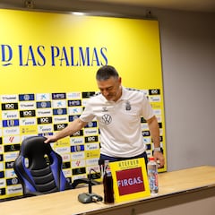 García Pimienta: “Tuve claro que mi ciclo en Las Palmas se acabó tras el partido contra el Cádiz”
