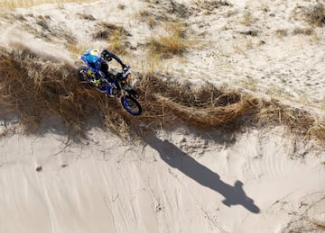 Décima etapa entre Salta y Belén. El piloto francés Adrien Van Beveren con Yamaha.