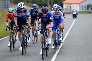 Romain Grégoire de Francia y Team Groupama - FDJ durante la Vuelta a España 2023, una etapa de 120,1 km desde Liencres a Bejes.