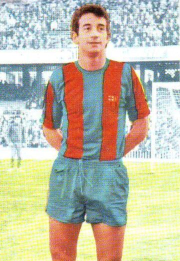 Defendió la camiseta del Barcelona desde 1967 a 1970.