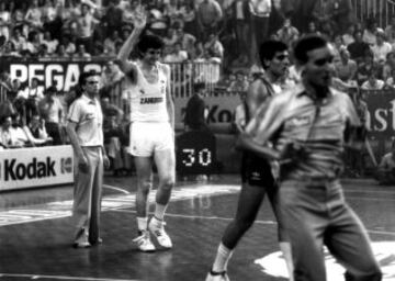 Sus 213 centímetros le convirtieron en el techo y el muro del baloncesto español. Con apenas 16 años llegó al Real Madrid para permanecer en el club 17 temporadas.