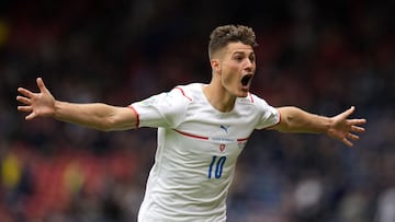 GLASGOW, SCOTLAND - JUNE 14: Patrik Schick of Czech Republic celebrates after scoring their side's second goal during the UEFA Euro 2020 Championship Group D match between Scotland v Czech Republic at Hampden Park on June 14, 2021 in Glasgow, Scotlan