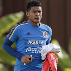 A Bola: Teo, cerca de un grande de Brasil