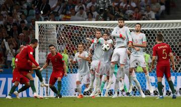 3-3. Cristiano Ronaldo marcó el gol del empate en un lanzamiento de falta directa.