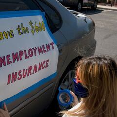 Third stimulus check: can I apply for the payment if I also receive unemployment benefits?