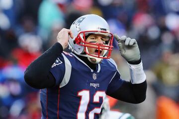 El quarterback de los Patriots superó a Peyton Manning con la mayor cantidad de victorias en la NFL con 196.