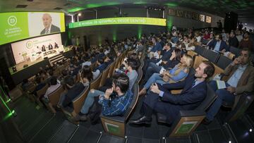 Un momento del Foro de Eventos Deportivos que organiz&oacute; AS en 2017 y 2018 en la sede del COE. 