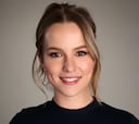 La nueva vida de Bridgit Mendler: de chica Disney a empresaria millonaria