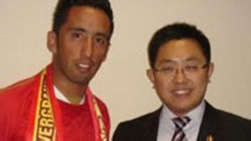 Lucas Barrios abandona el Dortmund y se va a China