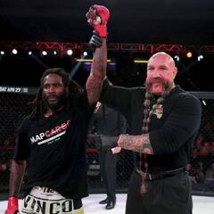 Straus regresó a la grande: sometió a Kruchten en 233"