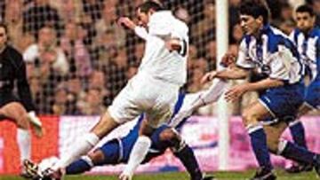 El gol de Zizou al Deportivo.