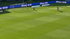 La primera gran atajada de Dituro en España: ¡lo ovacionaron!