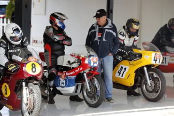 Tercera edición de la reunión y exhibición de automóviles clásicos en el circuito del Jarama

