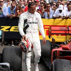 "Mercedes está jugando como un gato con una bola de lana"