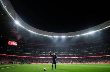 Lionel Messi of FC Barcelona acknowledges the crowd during the Spanish Copa del Rey Final match between Barcelona and Sevilla at Wanda Metropolitano stadium on April 21, 2018 in Barcelona, Spain.