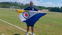 Pedro Rodríguez, antes de un partido de la selección de Bonaire