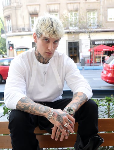 Misho Amoli: “La mayoría de influencers reciben las críticas de manera victimista, no entienden que no les entiendan”