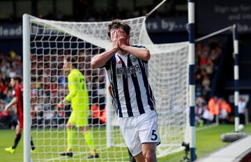 En el primer partido de la liga en The Hawthorns, el West Bromwich Albion ganó por un gol al AFC Bournemouth gracias a un gol Hegazi. 

Goles: West Bromwich Albion (Hegazi) | AFC Bournemouth