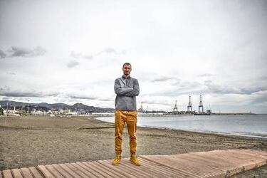 Mikel Villanueva: “Hace solo cuatro años jugaba al béisbol”