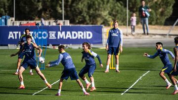 Griezmann, en un momento del entrenamiento de hoy.