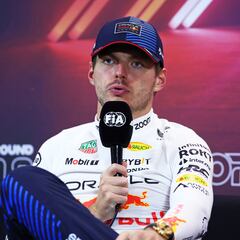 Verstappen estalla contra la FIA