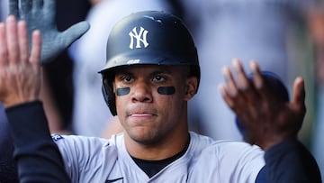 KANSAS CITY, MISSOURI - JUNE 11: Juan Soto #22 of the New York Yankees celebrates with teammates after scoring against the Kansas City Royals during the first inning at Kauffman Stadium on June 11, 2024 in Kansas City, Missouri. Kyle Rivas/Getty Images/AFP (Photo by Kyle Rivas / GETTY IMAGES NORTH AMERICA / Getty Images via AFP)