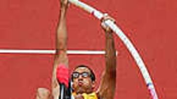 Montxu Miranda no pasó el corte en pértiga.