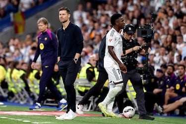 Oficial: Xabi Alonso, destituido