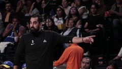 Ramón Díaz, entrenador de los Capitanes de la CDMX que participan en la G League de la NBA.
