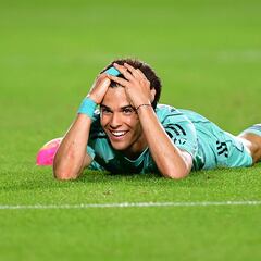 Riqui Puig se burla del arbitraje en el Columbus Crew - LA Galaxy