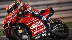 Dovizioso contra M&aacute;rquez en Qatar.