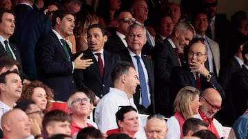 El palco del Sánchez Pizjuán en el derbi.