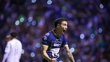 Leonardo Suarez of Pumas during the 11th round match between Puebla and Pumas UNAM as part of the Liga BBVA MX, Torneo Clausura 2025 at Cuauhtemoc Stadium, on March 07, 2025 in Puebla, Mexico.