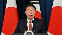 South Korean President Yoon Suk Yeol speaks during a joint press conference with Japanese Prime Minister Fumio Kishida after their meeting at the presidential office in Seoul on May 7, 2023.   Jung Yeon-je/Pool via REUTERS