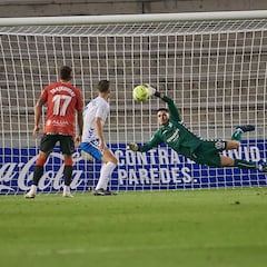 Serantes se estrenó como blanquiazul