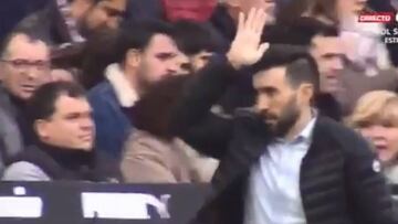 La novedosa forma que utilizan en el Barça para llamar a Vidal