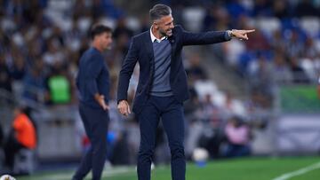 Martin Demichelis head coach of Monterrey during the Quarter final first leg round match between Monterrey and Pumas UNAM as part of the Liga BBVA MX, Torneo Apertura 2024 at BBVA Bancomer Stadium on November 28, 2024 in Monterrey, Nuevo Leon, Mexico.