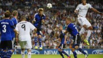 Varane durante el partido. 