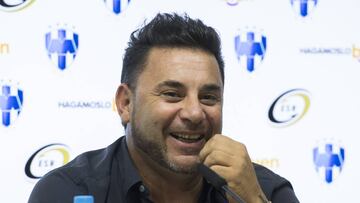 Photo during the Press Conference Team Monterrey, Corresponding for the League BBVA Bancomer MX Apertura 2017
Foto durante la Conferencia de Prensa Equipo Monterrey correspondiente a la Liga BBVA Bancomer MX del Torneo Apertura 2017, en la foto: Antonio Mohamed DT Monterrey
16/11/2017/MEXSPORT/Jorge Martinez